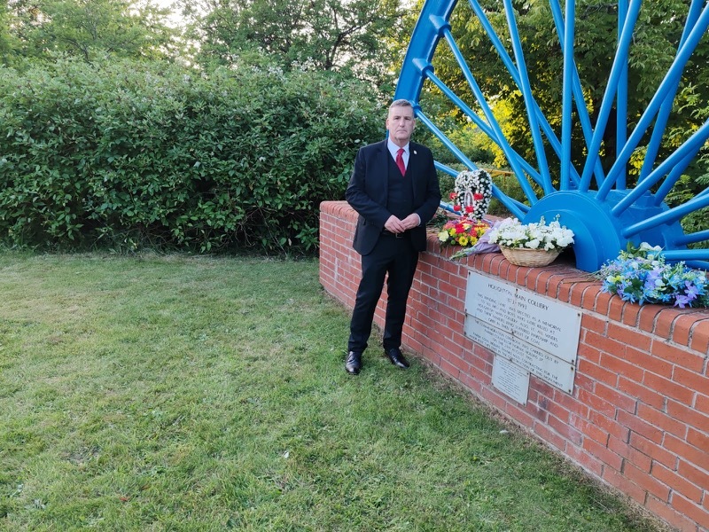 Other image for Special memorial event commemorates pit explosion